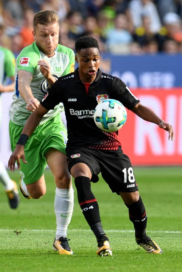 Wendell - Lateral-esquerdo deu uma assistência na vitória de goleada de 5 a 1 do Bayer Leverkusen sobre o Borussia Mönchengladbach