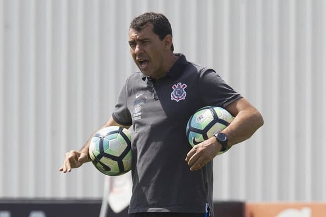 Fábio Carille não escondeu insatisfação com últimos jogos