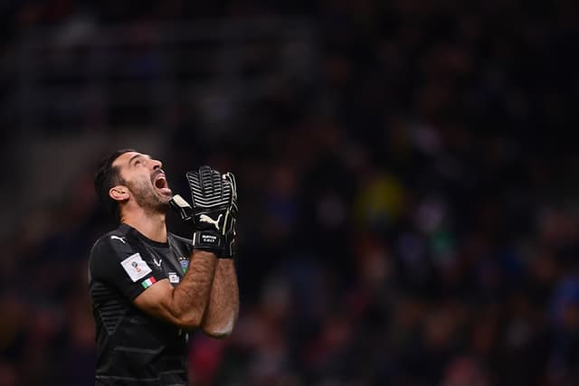 O jogo marcou a despedida do lendário Buffon com a camisa da seleção