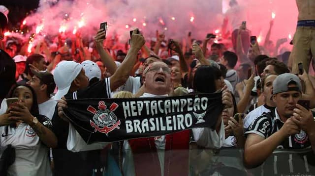 Torcida encheu mais uma vez Itaquera: Timão é hepta!