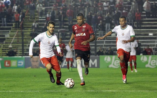 Empate sem gols foi o resultado do primeiro turno entre Brasil de Pelotas e Boa Esporte