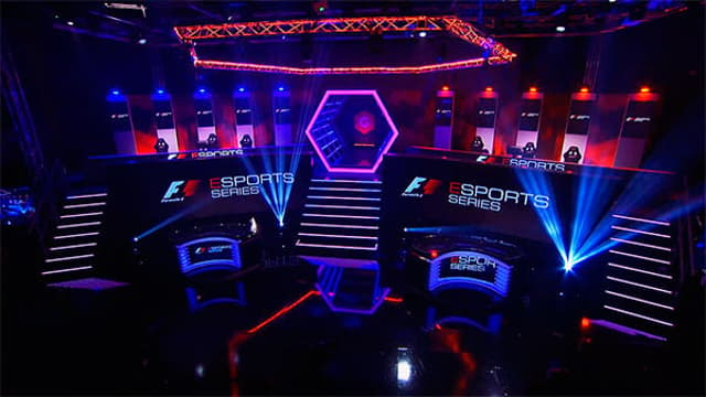 F1 eSports Arena