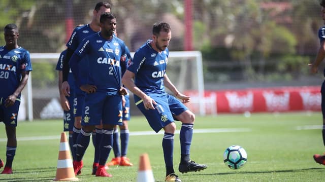 Mancuello tem contrato com o Flamengo até 2020