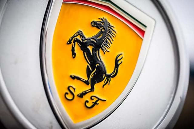 Logotipo Ferrari