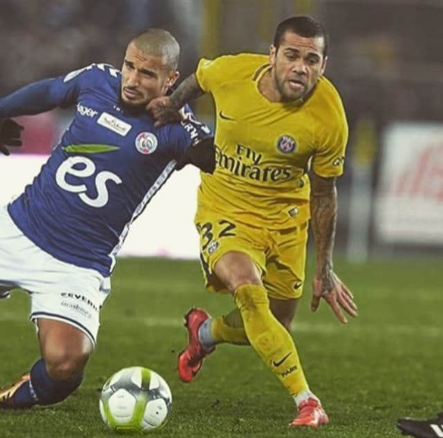 Daniel Alves - Strasbourg x PSG