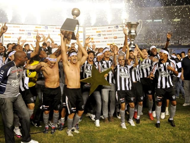 Botafogo foi campeão carioca de 2010