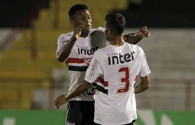 Fabinho fez o gol da classificação do São Paulo para as oitavas de final da Copinha deste ano