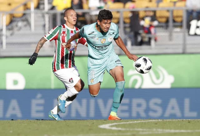 Fluminense 1 x 3 Barcelona-EQU: as imagens da partida