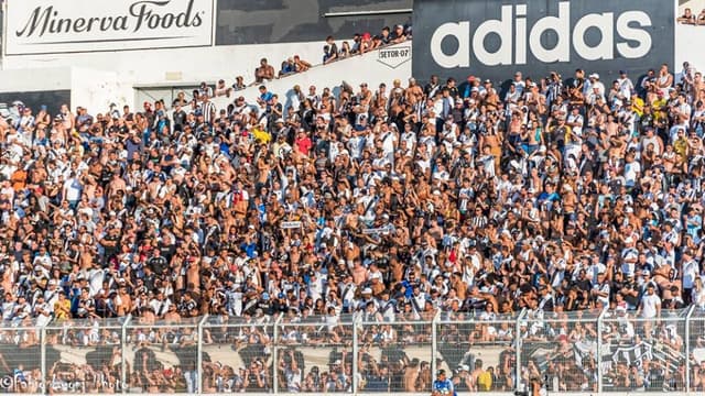 Torcida ponte