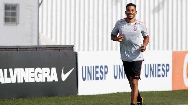 Treino Corinthians - Yago