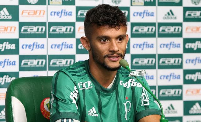 Gustavo Scarpa é apresentado no Palmeiras