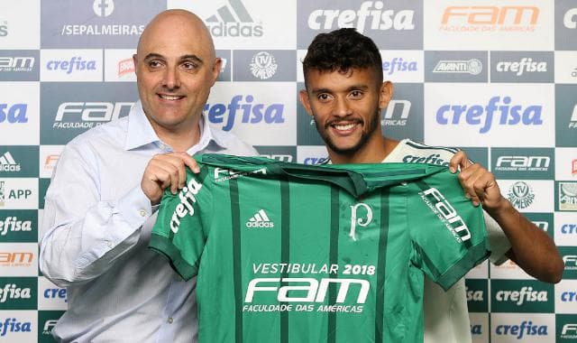 Gustavo Scarpa é apresentado no Palmeiras