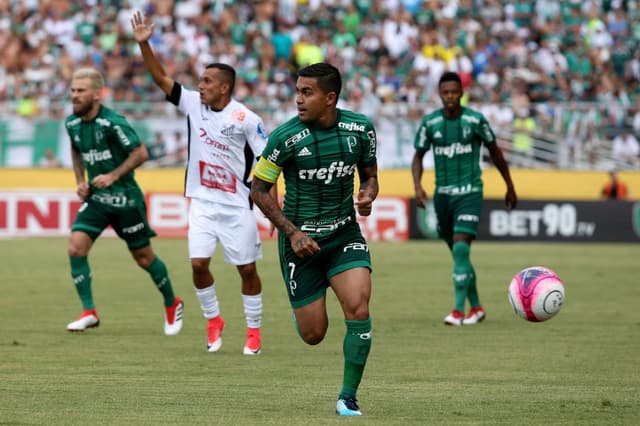 O Palmeiras venceu o Bragantino por 2 a 0, no Nabi Abi Chedid, e manteve 100% de aproveitamento no Campeonato Paulista após quatro rodadas. Confira as notas da partida (por Marcio Porto)