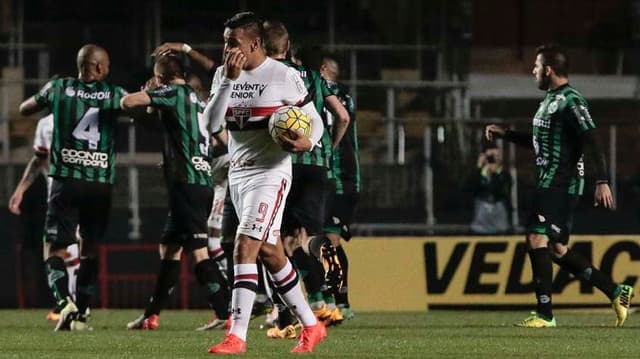 2016: São Paulo 1x2 Juventude