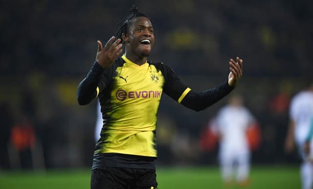 Batshuayi - Borussia Dortmund x Atalanta