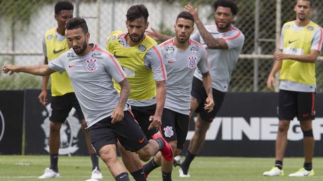 Treino Corinthians - Clayson