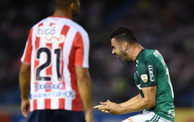 O Palmeiras foi o único dos seis brasileiros a vencer na primeira semana de fase de grupos da Copa Libertadores (apenas o Vasco ainda não jogou). Com gols de Bruno Henrique (dois) e Borja, o Verdão fez 3 a 0 no Junior Barranquilla, na Colômbia, e lidera o Grupo 8. Confira como foram os jogos da semana na competição continental e a situação das chaves...