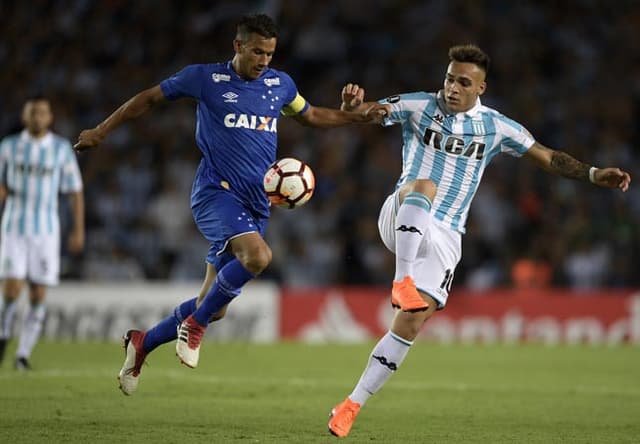 Lautaro Martínez e Henrique - Racing x Cruzeiro