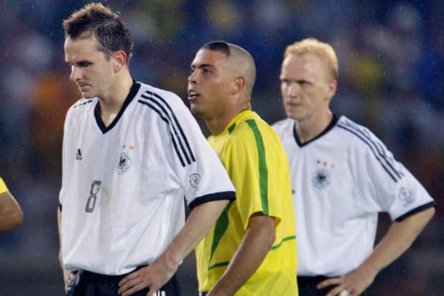 Brasil e Alemanha duelam nesta terça no primeiro encontro após o histórico 7 a 1. O LANCE! relembra alguns dos duelos marcantes entre os dois times