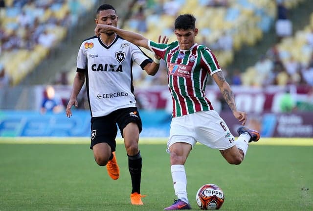 Ayrton Lucas tem se destacado no Fluminense (Lucas Merçon / Fluminense F.C.)