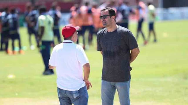 Eduardo Bandeira de Mello e Ricardo Lomba