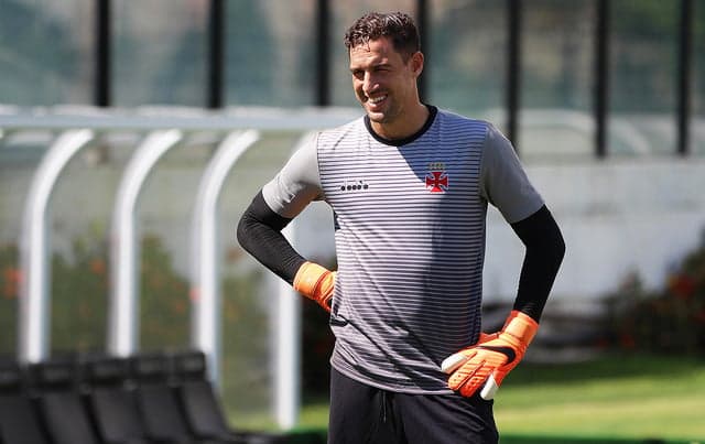 Martin Silva, tranquilo e calmo, antes da final do Carioca