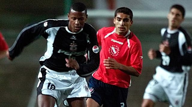 Último confronto: Independiente 1 x 0 Corinthians - 25/9/2001 - Libertadores