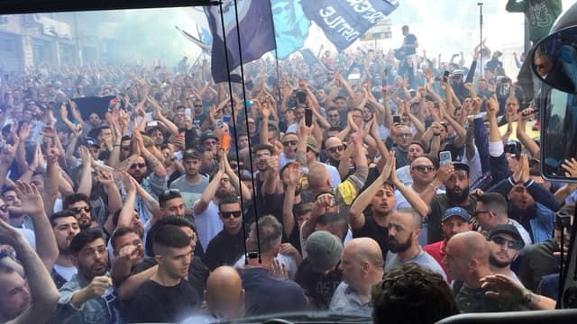 Napoli, festa da torcida