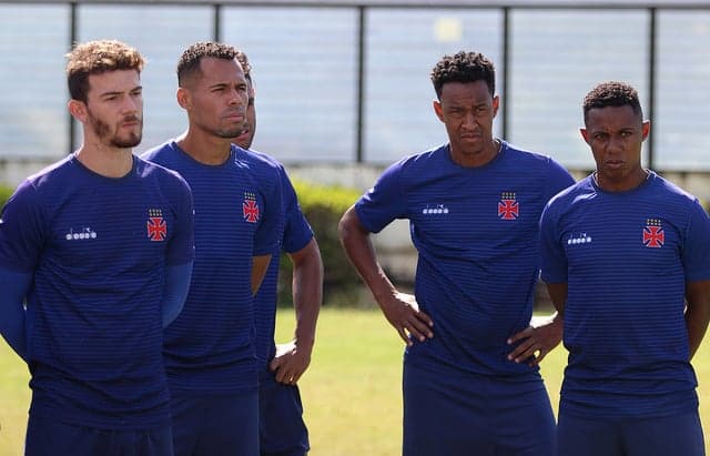 Elenco do Vasco em São Januário