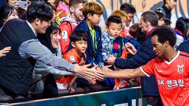 Magno Cruz - Jeju United