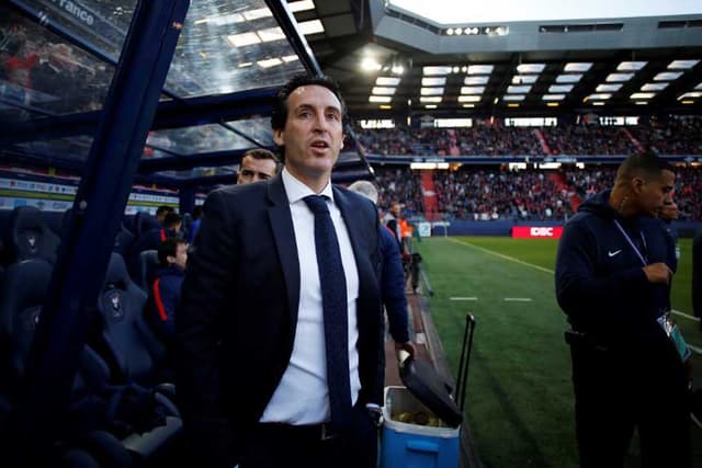 Unai Emery terá a missão de substituir no Arsenal Àrsene Wenger, que por 22 anos treinou o clube inglês. Uma dura missão