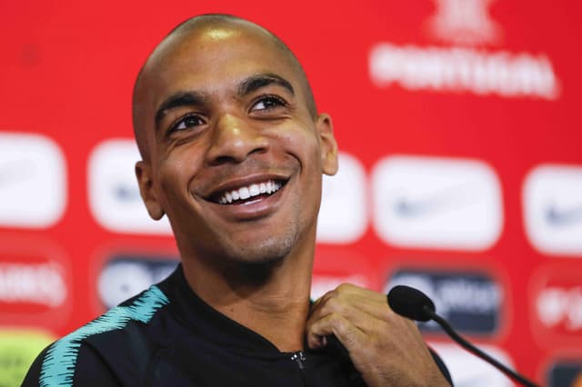 João Mário coloca Cristiano Ronaldo como estrela, mas não Portugal no nível dos favoritos