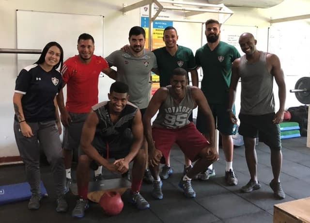 Marlon está fazendo treinos na academia do CT de Xerém