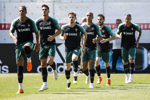 Portugal empatou no fim diante da Espanha e sofreu sufoco para ganhar de Marrocos por 1 a 0