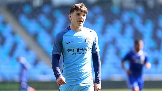 Bobby Duncan, de 17 anos, Manchester City