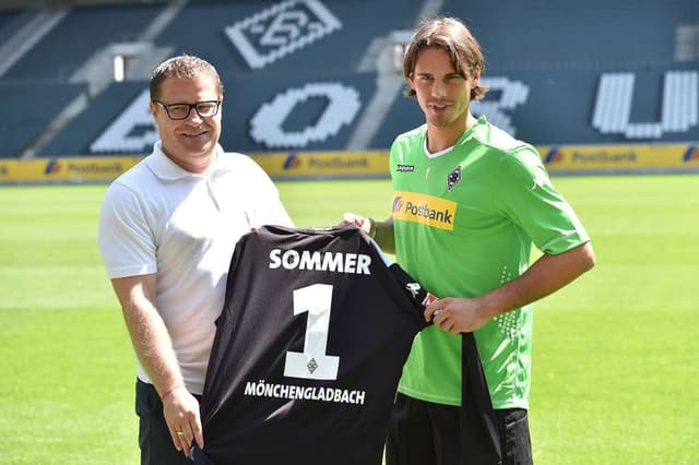 Max Eberl e Yann Sommer