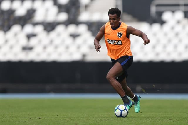 Jogo Treino - Moises