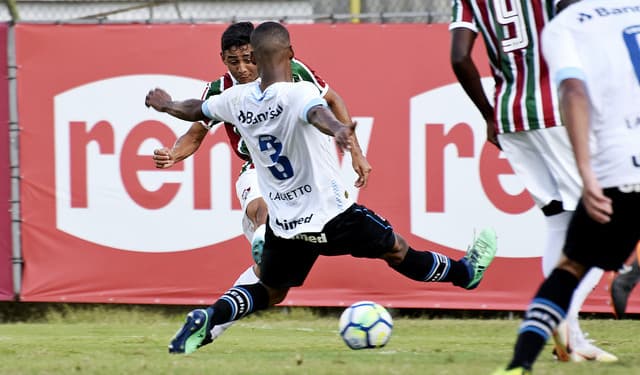 Fluminense recebeu o Grêmio na estreia no Brasileiro Sub-20