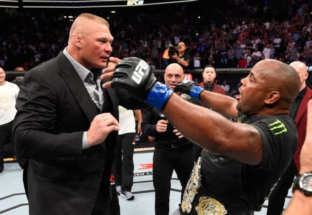 Brock Lesnar foi campeão dos pesados do Ultimate e agora quer retornar ao Ultimate (Foto: Getty Images)