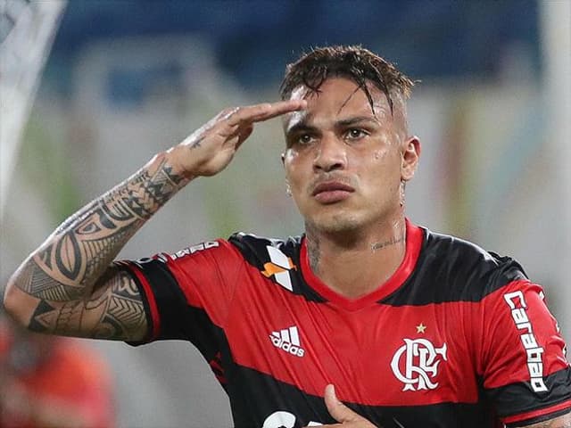 Confira imagens da passagem de Guerrero pelo Flamengo