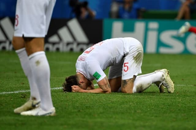 A Inglaterra perdeu a chance de voltar a uma final após 52 anos. Com gol de Mandzukic na prorrogação, a Croácia venceu por 2 a 1, em Moscou. Trippier fez de falta e foi o melhor dos britânicos em campo. Stones falhou no lance decisivo da partida