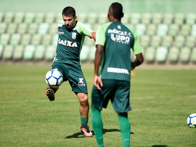 Treino América-MG