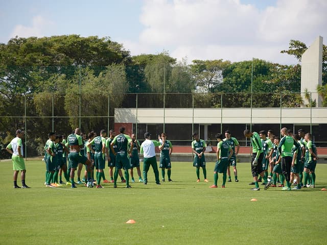 Treino América-MG