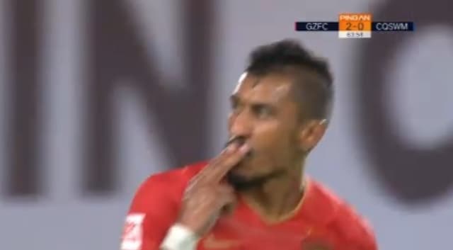 Paulinho - Guangzhou Evergrande