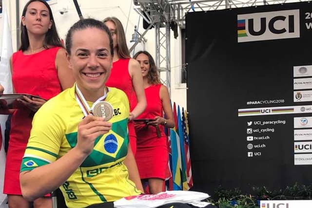 Jady Malavazzy fatura bronze inédito no Mundial de Paraciclismo