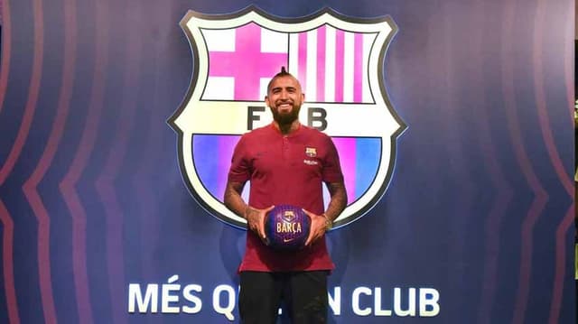 Apresentação de Vidal no Barcelona