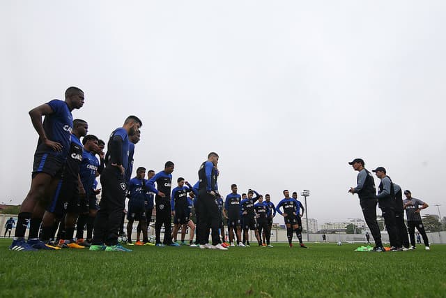 Treino Botafogo - Zé Ricardo