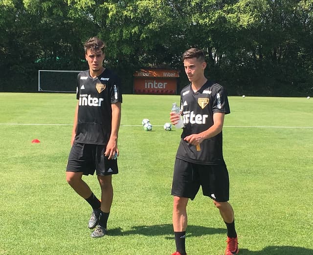 Igor Gomes e Carlinhos - São Paulo FC