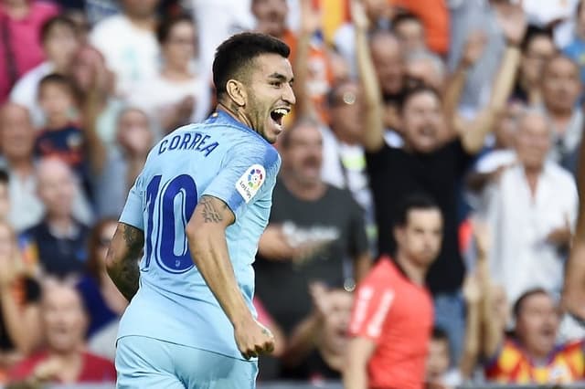 Angel Correa abriu o placar no Mestalla