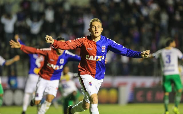 Paraná x Chapecoense